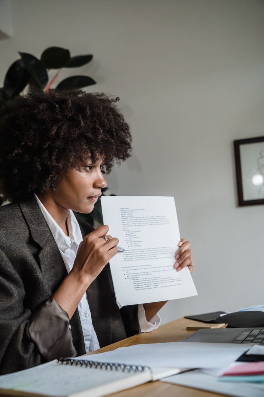 A consultant reading a candidate profile